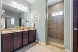 7208 W River Birch Dr, Mequon, WI 53092 - Photo 17