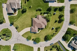 7208 W River Birch Dr, Mequon, WI 53092 - Photo 41