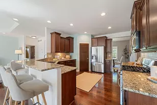 7208 W River Birch Dr, Mequon, WI 53092 - Photo 13