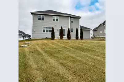 S54W25487  Pebble Brook Ct, Waukesha, WI 53189 - Photo 63