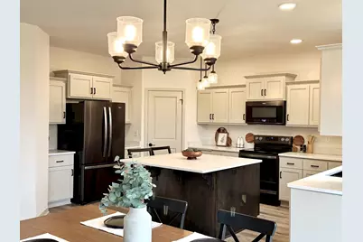 S54W25487  Pebble Brook Ct, Waukesha, WI 53189 - Photo 41