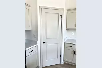 S54W25487  Pebble Brook Ct, Waukesha, WI 53189 - Photo 23