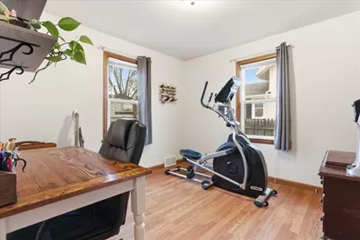 2122  27th St, Kenosha, WI 53140 - Photo 17