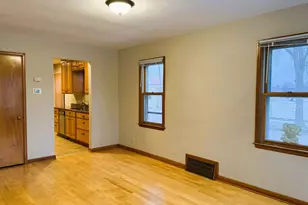 2201 S 73rd St, West Allis, WI 53219 - Photo 25