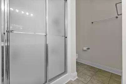 W206N16743  Blackberry Cir #1628, Jackson, WI 53037 - Photo 23