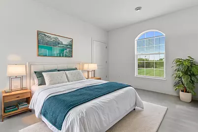 W206N16743  Blackberry Cir #1628, Jackson, WI 53037 - Photo 9