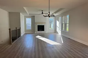 528 Kiddle Ln, Racine, WI 53182 - Photo 3