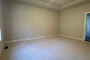 528 Kiddle Ln, Racine, WI 53182 - Photo 7