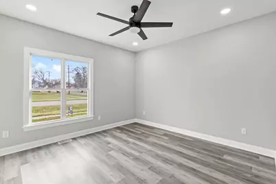 144  Seymour St, Sharon, WI 53585 - Photo 17