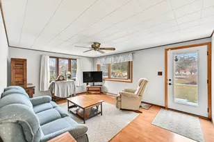 1601 Highland Ave, Richfield, WI 53033 - Photo 5