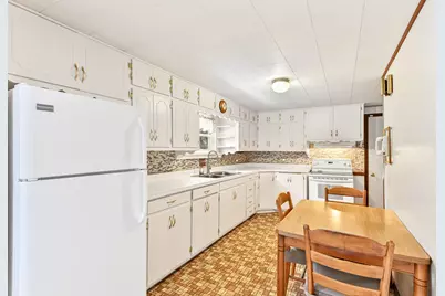 1601  Highland Ave, Richfield, WI 53033 - Photo 7