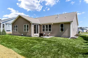 544 Kiddle Ln, Racine, WI 53182 - Photo 43