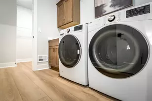 544 Kiddle Ln, Racine, WI 53182 - Photo 29