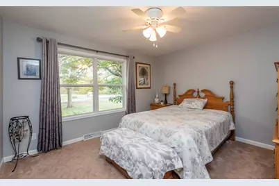 1088  102nd St, Pleasant Prairie, WI 53158 - Photo 11