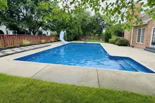 4105 S Avon Dr, New Berlin, WI 53151 - Photo 53