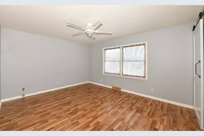 10600 S Shepard Ave, Oak Creek, WI 53154 - Photo 19