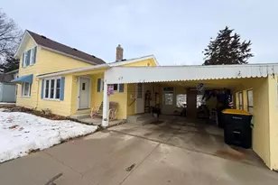 619 Main St, Caledonia, MN 55921 - Photo 13