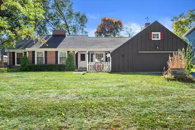 1031 W Bender Rd, Glendale, WI 53217 - Photo 35