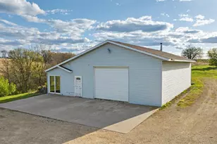 E8527 Nelson Rd, Kickapoo, WI 54652 - Photo 15