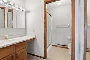 W177N9766 Riversbend Circle, Germantown, WI 53022 - Photo 27