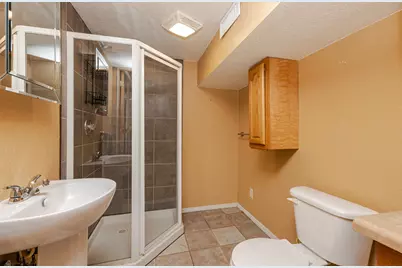 7166 S 37th Pl, Franklin, WI 53132 - Photo 21