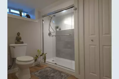 3860 S 39th St, Greenfield, WI 53221 - Photo 25