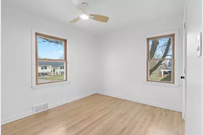 3860 S 39th St, Greenfield, WI 53221 - Photo 39