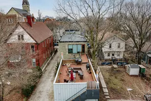 1728 N Franklin Pl, Milwaukee, WI 53202 - Photo 25