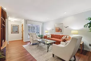 18985 Wilderness Ct, Brookfield, WI 53045 - Photo 3