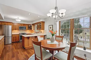 18985 Wilderness Ct, Brookfield, WI 53045 - Photo 11