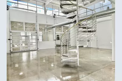 1411  6th Ave #7, Grafton, WI 53024 - Photo 3