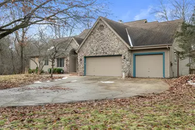 1249 N Lost Woods Rd, Summit, WI 53066 - Photo 3