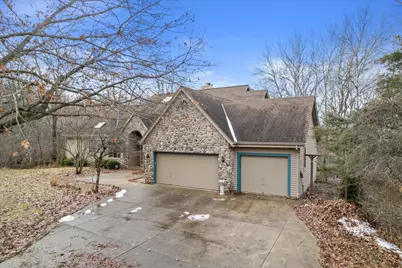 1249 N Lost Woods Rd, Summit, WI 53066 - Photo 69