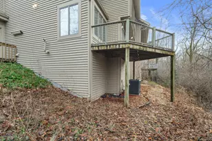 1249 N Lost Woods Rd, Summit, WI 53066 - Photo 9