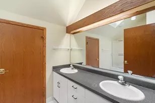 1249 N Lost Woods Rd, Summit, WI 53066 - Photo 53