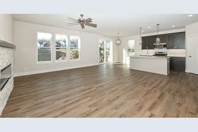 8302  85th Ave, Pleasant Prairie, WI 53158 - Photo 3