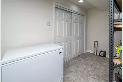 W229S8060  Big Bend Dr, Vernon, WI 53103 - Photo 41