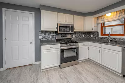 W229S8060  Big Bend Dr, Vernon, WI 53103 - Photo 15
