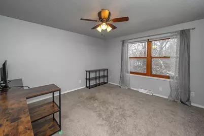 W229S8060  Big Bend Dr, Vernon, WI 53103 - Photo 21