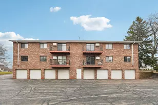 6329 W Nebraska Ave, Milwaukee, WI 53220 - Photo 25