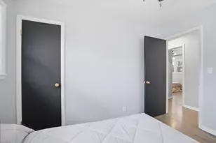 555 Robertson St, Wauwatosa, WI 53213 - Photo 17