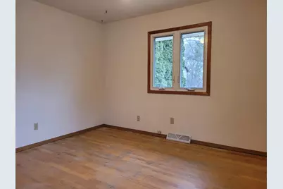 6125 N 122nd St, Milwaukee, WI 53225 - Photo 15