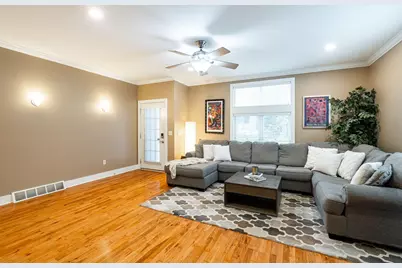 1847 N Vel R Phillips Ave #B, Milwaukee, WI 53212 - Photo 7