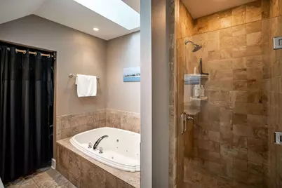 1847 N Vel R Phillips Ave #B, Milwaukee, WI 53212 - Photo 19