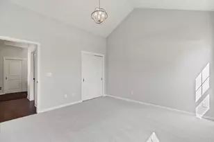 W195N5814 Deer Park Ct, Menomonee Falls, WI 53051 - Photo 35