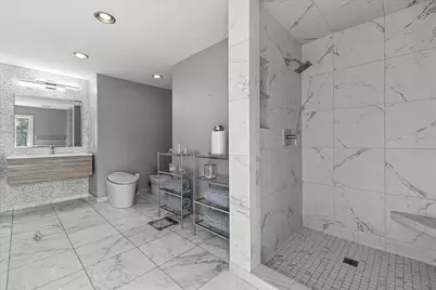 2751 W Deer Creek Ct, River Hills, WI 53217 - Photo 51