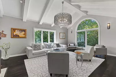 2751 W Deer Creek Ct, River Hills, WI 53217 - Photo 17