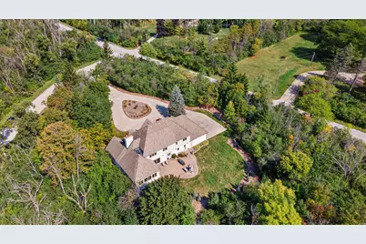 2751 W Deer Creek Ct, River Hills, WI 53217 - Photo 75