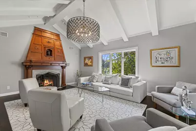 2751 W Deer Creek Ct, River Hills, WI 53217 - Photo 19