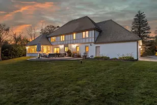 2751 W Deer Creek Ct, River Hills, WI 53217 - Photo 95